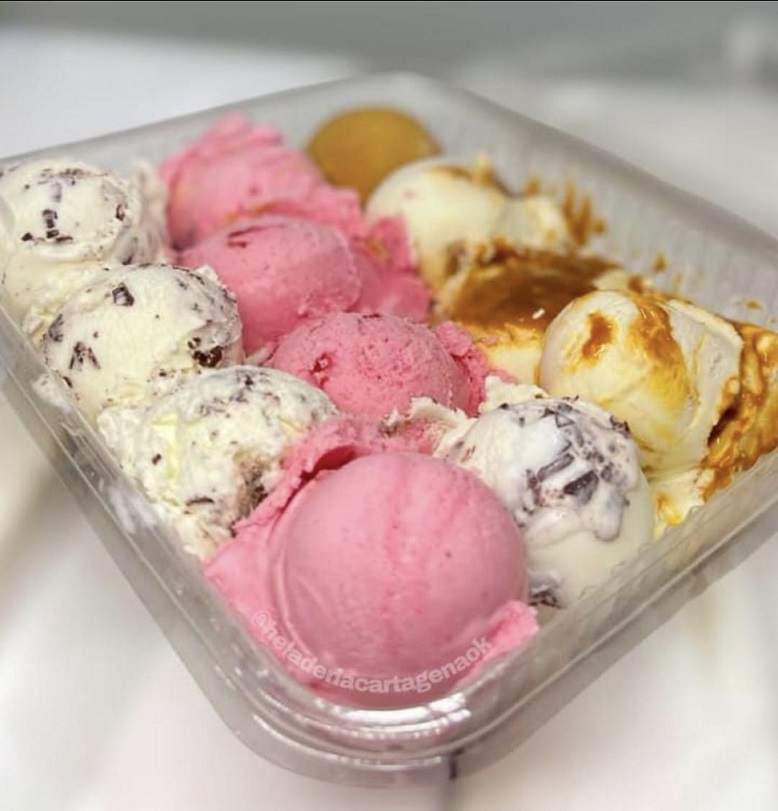 Bandeja Familiar de crema